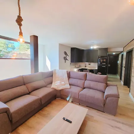 Todosierranevada Zona Baja - De 4 - Junto A Telecabinas Σιέρρα Νεβάδα