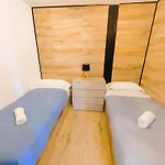 Todosierranevada Zona Baja - De 4 - Junto A Telecabinas Apartamento Sierra Nevada