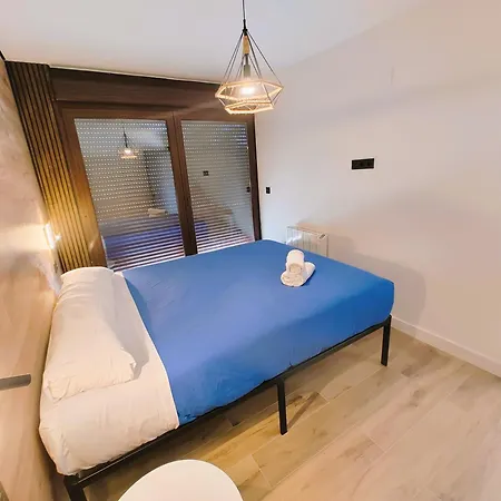 Todosierranevada Zona Baja - De 4 - Junto A Telecabinas * Sierra Nevada