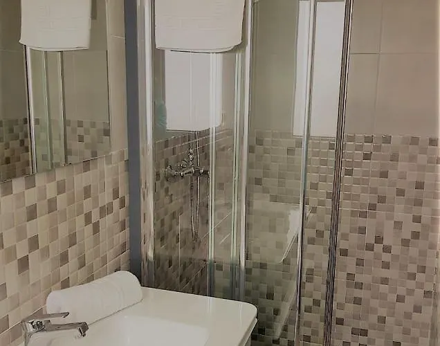 Todosierranevada Zona Baja - De 4 - Junto A Telecabinas *