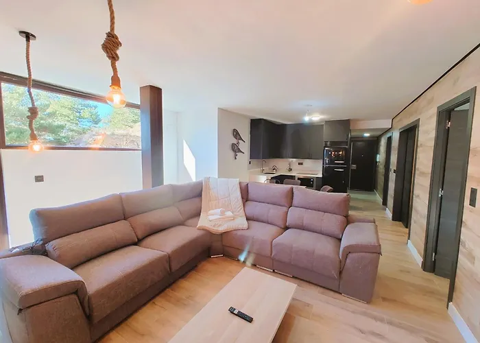 Todosierranevada Zona Baja - De 4 - Junto A Telecabinas Сьєрра-Невада